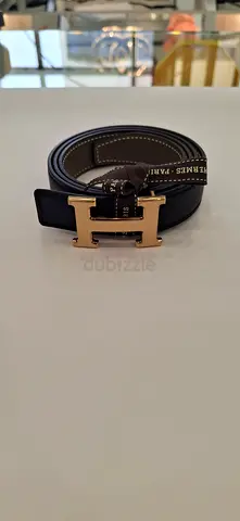 Black leather belt with gold H buckle (pre-owned)