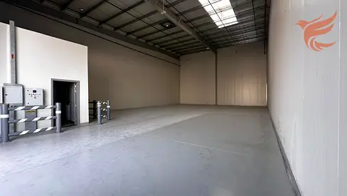 2 Warehouses of 400 Sqm | 160 Kw Power | Al Hamra