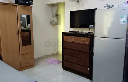 Executive Ladies Bedspace and Attached Bathroom in Muweliah