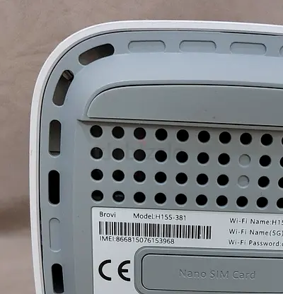 Brovi H155-381 Wi-Fi Router / Nano SIM 4G Hotspot - Excellent Condition. AED 799 on amazon.