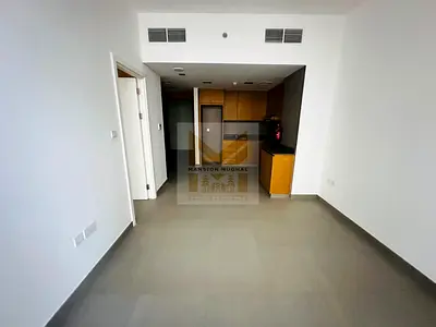 POOL & GYM//Luxury & Lavish 1-Br//Bright & Spacious//wardrobe//1-Covered Parking//4&6 Chqs