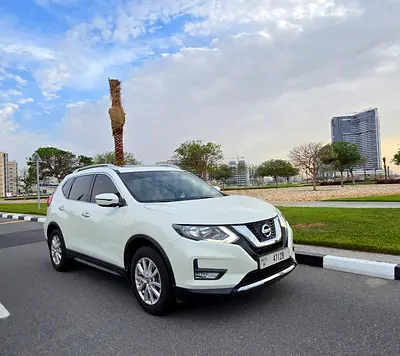 Nissan Xtrail 2.5SV 2020 Mid Model - 107K KMs- Car for Urgent Sale in Dubai, UAE