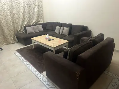 Corner sitting room plus 2 seater for sale including the table