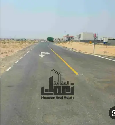 ارض للبيع فى حوشى بمساحة 10000قدم تملك حر للعرب السعر 2100000درهم