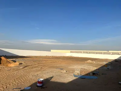 للبيع: حوطة مميزة على شارعين في مدينة الإمارات الصناعية