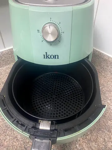 Ikon Air Fryer - Compact Mint Green, Good Working Condition