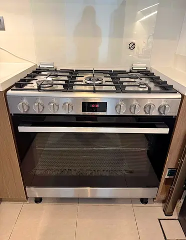 Bosch 6series Full Gas Cooker 90x60cm