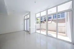 Ready to Move In | Unfurnished | Spacious Layout