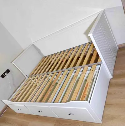 Ikea hemnes day bed with mattress