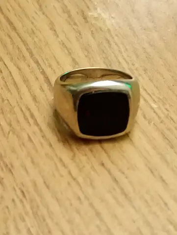 Vitaly Vaurus Mens Stainless Steel Signet Ring with Black Onyx Inlay - Size 10