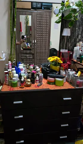 Dark Wood Dresser with Mirror and 4 Drawers — Good Condition