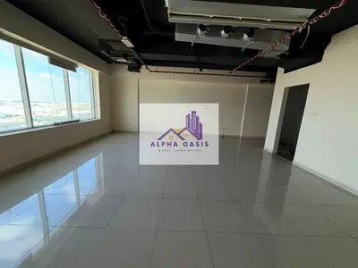 FITTED /READY TO MOVE /PRIME LOCATION