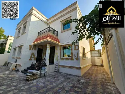 Luxury villa for sale, modern finish, 4000 sq ft, price includes electricity, water and air conditioning