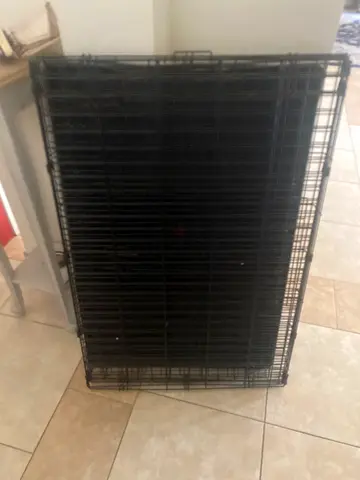Foldable Large Metal Dog Cage / Crate - Good Condition