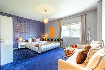 Fully Furnished !! I Prime Location