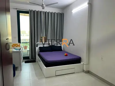 غرفة نوم واحدة | واسعة | موقع مميز