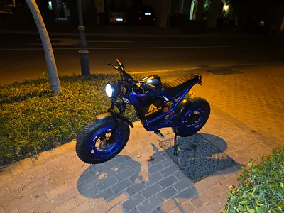 E bike 70 km nfc witg golves and helmet