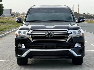 Toyota Land Cruiser VXR Grand Touring 2018 - GCC Specs