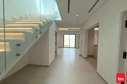 Brand New | Vacant | Maid Room | Corner