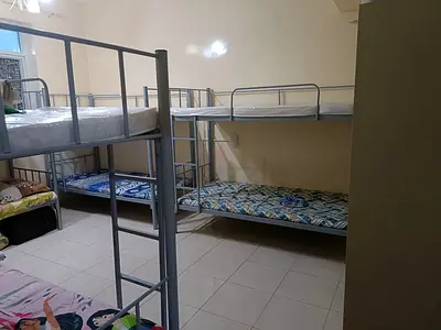 Ladies bedspace available for monthly rent in a new flat