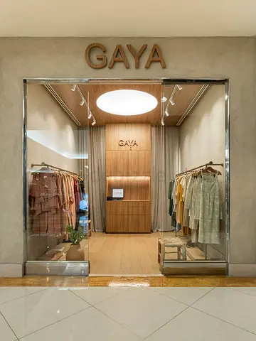 Boutique Shop Fitout Work | Renovation, Carpentry, Paint and ceiling Services