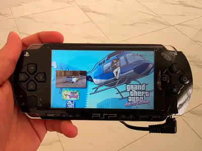 Psp with 62 old games one time use very clean