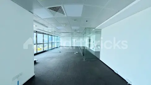 Upgraded | Fitted | Grade A | Glass Partitioned