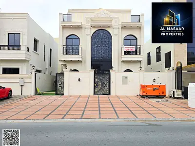 فيلا كلاسيك مع رسوم التسجيل فاخرة بتشطيب داخلي مميز وراقي جدًا، تم تصميمها بعناية لتجمع بين الفخامة والأناقة مع تفاصيل دقيقة تعكس مستوى عالي من الجودة
