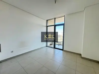 Cozy Studio | Great Location | Ready To Move