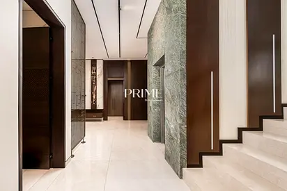 Community expert | Custom built | Quality finishing