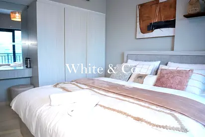 Canal View |Multiple Options | High Floor