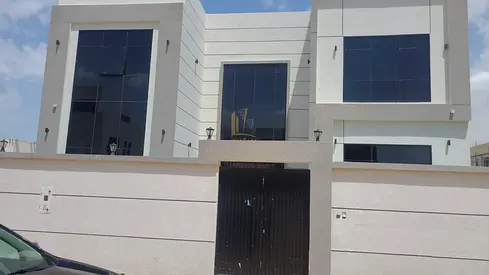 ✨ فيلا فاخرة جديدة مع مسبح في الحوشي ✨