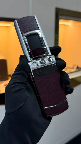 Vertu Ayxta Purple Limited Edition