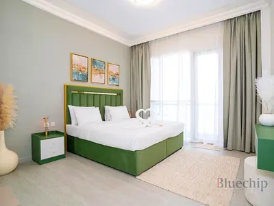 Elite Living I SZR and Marina View I Near Metro