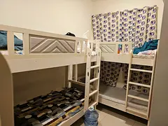 EXECUTIVE LADIES BED SPACE AVAILABLE NEAR SHARAF DG METRO STATION BUR DUBAI