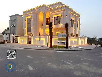 Own a luxurious 6 BR corner villa with a pool and rooftop terrace. Freehold ownership. Bank financing