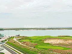 Bright Unit | Vacant | Resort Living