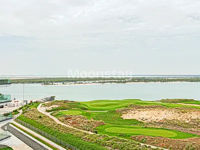 Bright Unit | Vacant | Resort Living