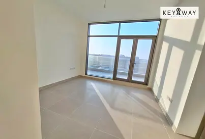 Vacant | First-Time Occupancy | High Floor