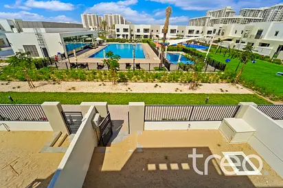 Type 1 | Pool n Park View | Vacant Now