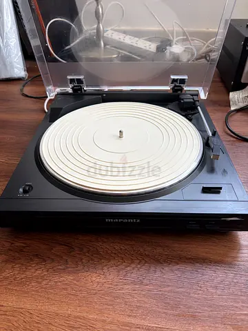 Marantz Vinyl Record Player