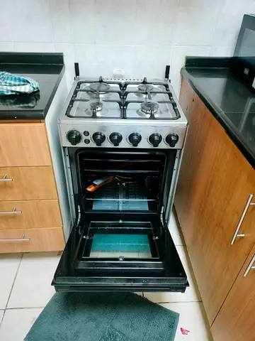 4 Burner Gas with Oven