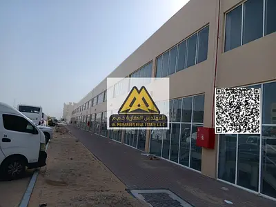 متاح الآن للإيجار السنوي معارض تجارية مميزة في عجمان بمساحات كبيرة وتصميم حديث مناسب لكافة الأنشطة التجارية في موقع حيوي يوفر حركة مستمرة وسهولة في ال
