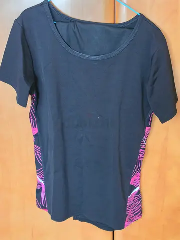 Girls 2 piece swimming outfit