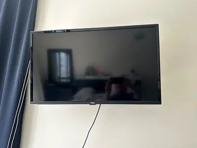 TCL 32-inch LED TV - Wall Mounted, Good Working Condition