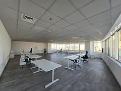 Commercial Full floor | 5 Parking | Fully Fitted