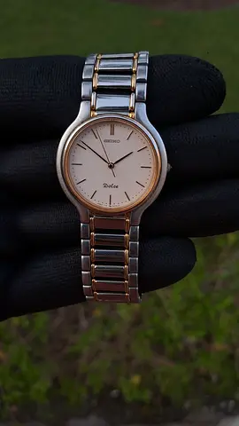 Rare vintage  1990s SEIKO Dolce 7741-6050 34mm Bracelet Quartz Mens Watch JAPAN