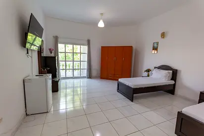 Semi-Master Room for Rent in Umm Suqeim Villa – Peaceful Villa Living