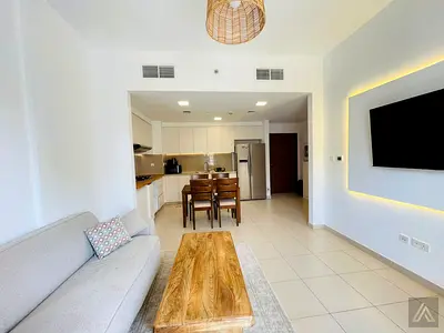 Fully Furnished 2-Bedroom Apartment | Full Boulevard View | Hayat Boulevard