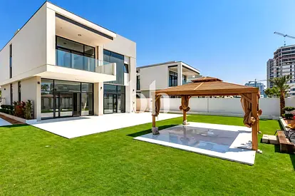 Murooj East | Vacant Now | Opposite Park